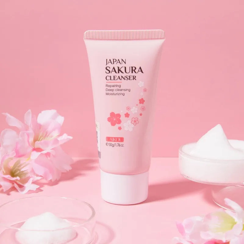 Rich Foam Deep Cleansing Face Wash